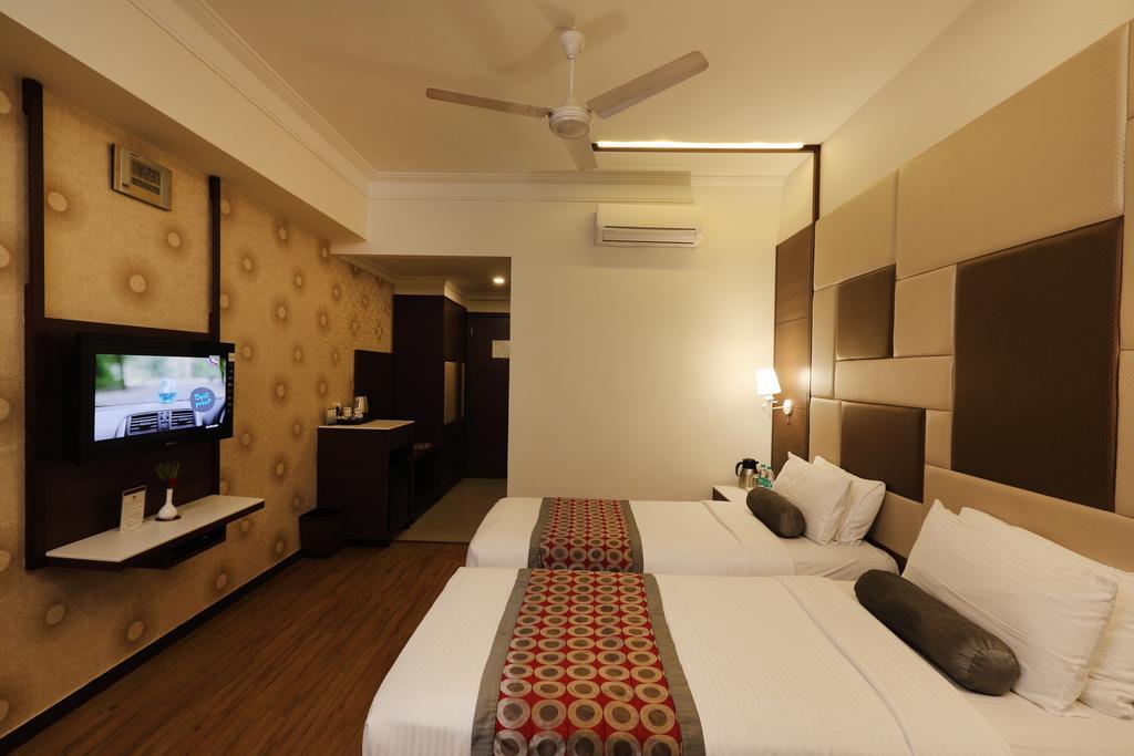 Hotel Pai Vista Mysore Bagian luar foto